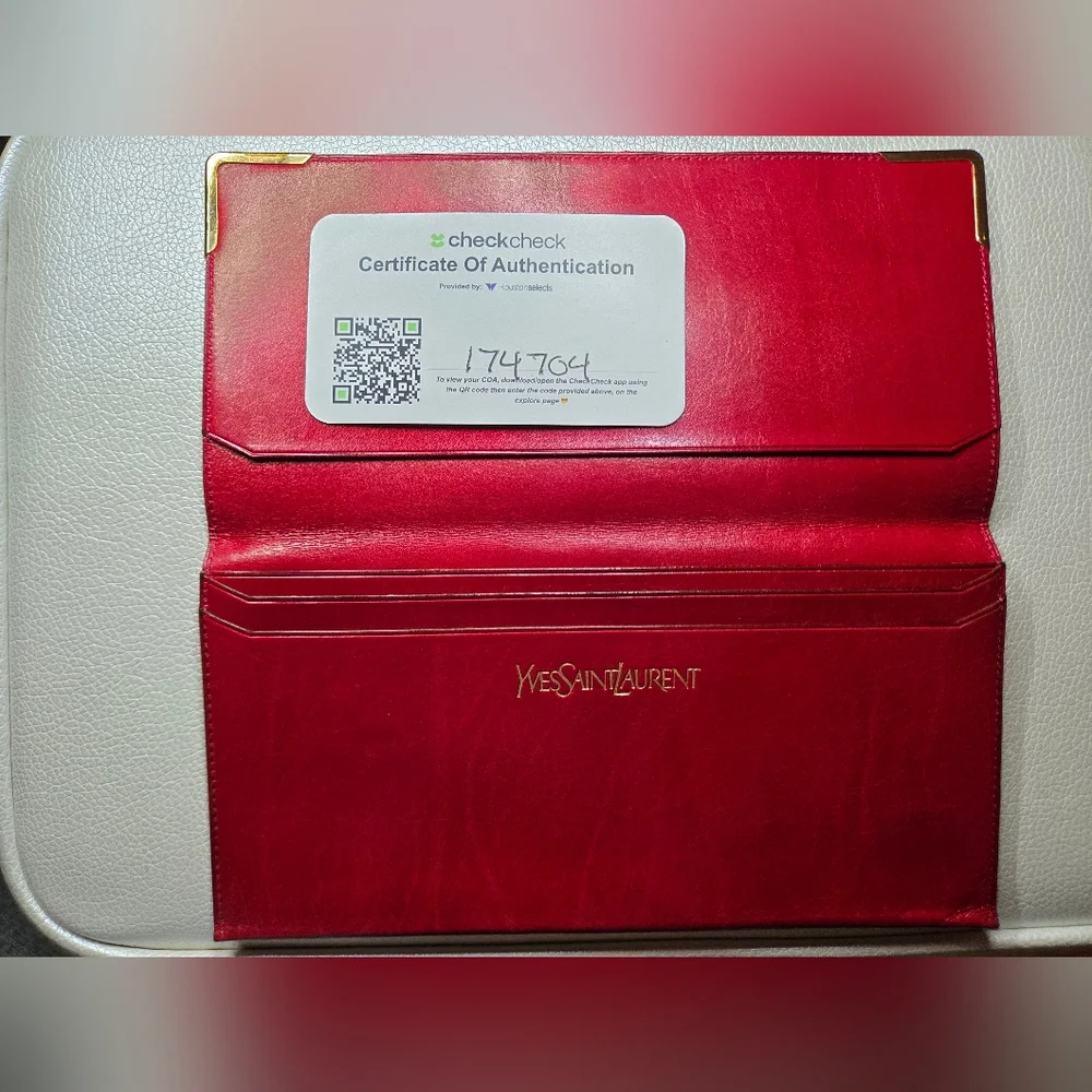 ✨️YSL BEAUTIFUL CHECKBOOK WALLET RED - Picture 9 of 12